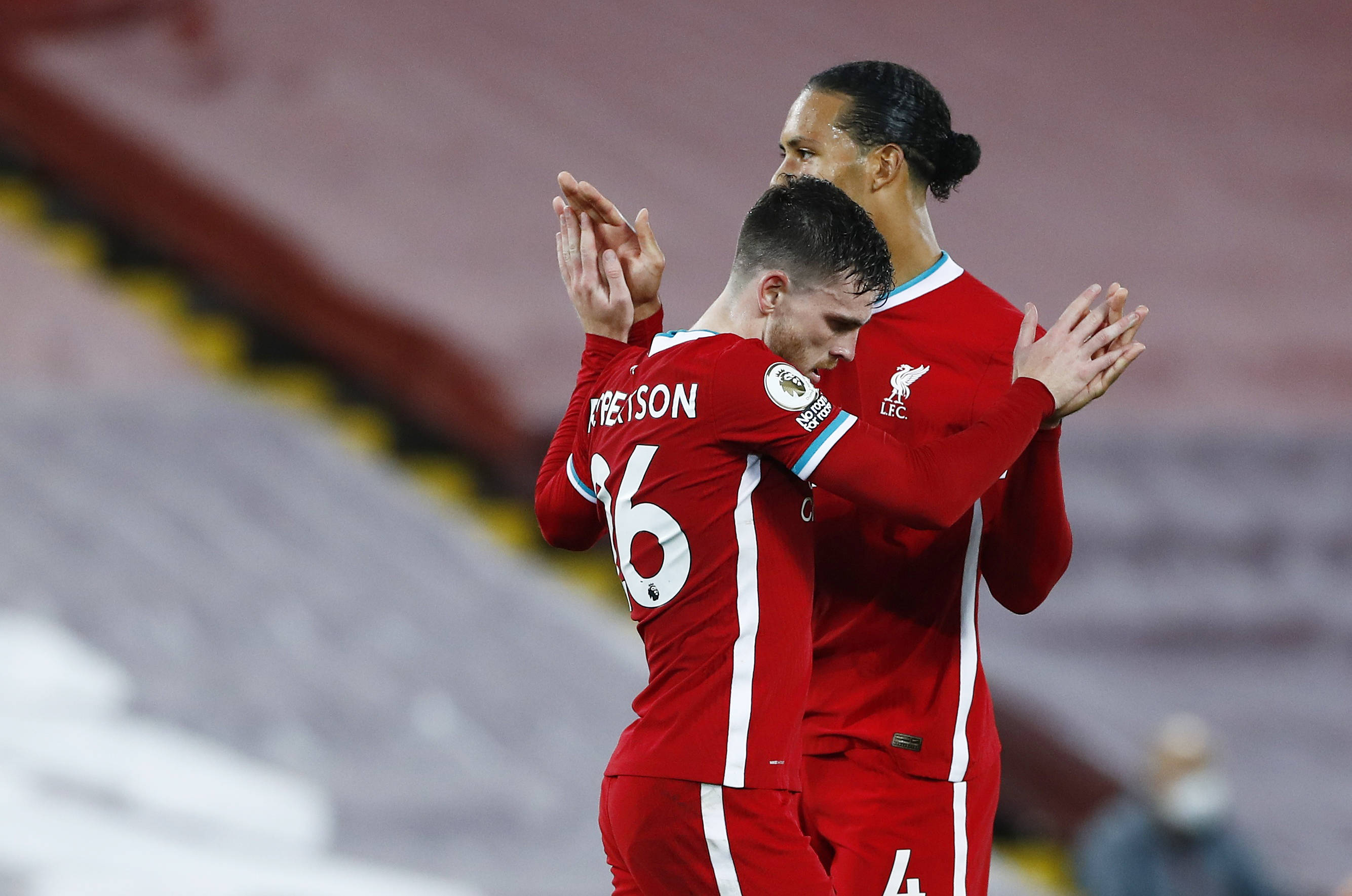 际赛事中屡 际赛事中屡